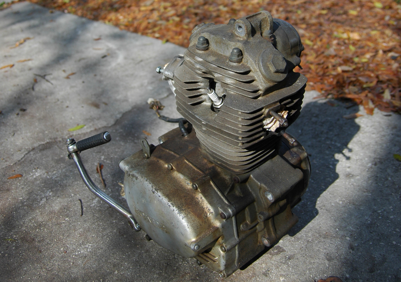 Illustration for article titled How I Rebuilt An Extremely Sketchy Honda CL100 Scrambler For Under $500Â